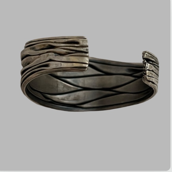 Artisan Designed Modern Sterling Silver Cuff Bracelet - Picture 9 of 12